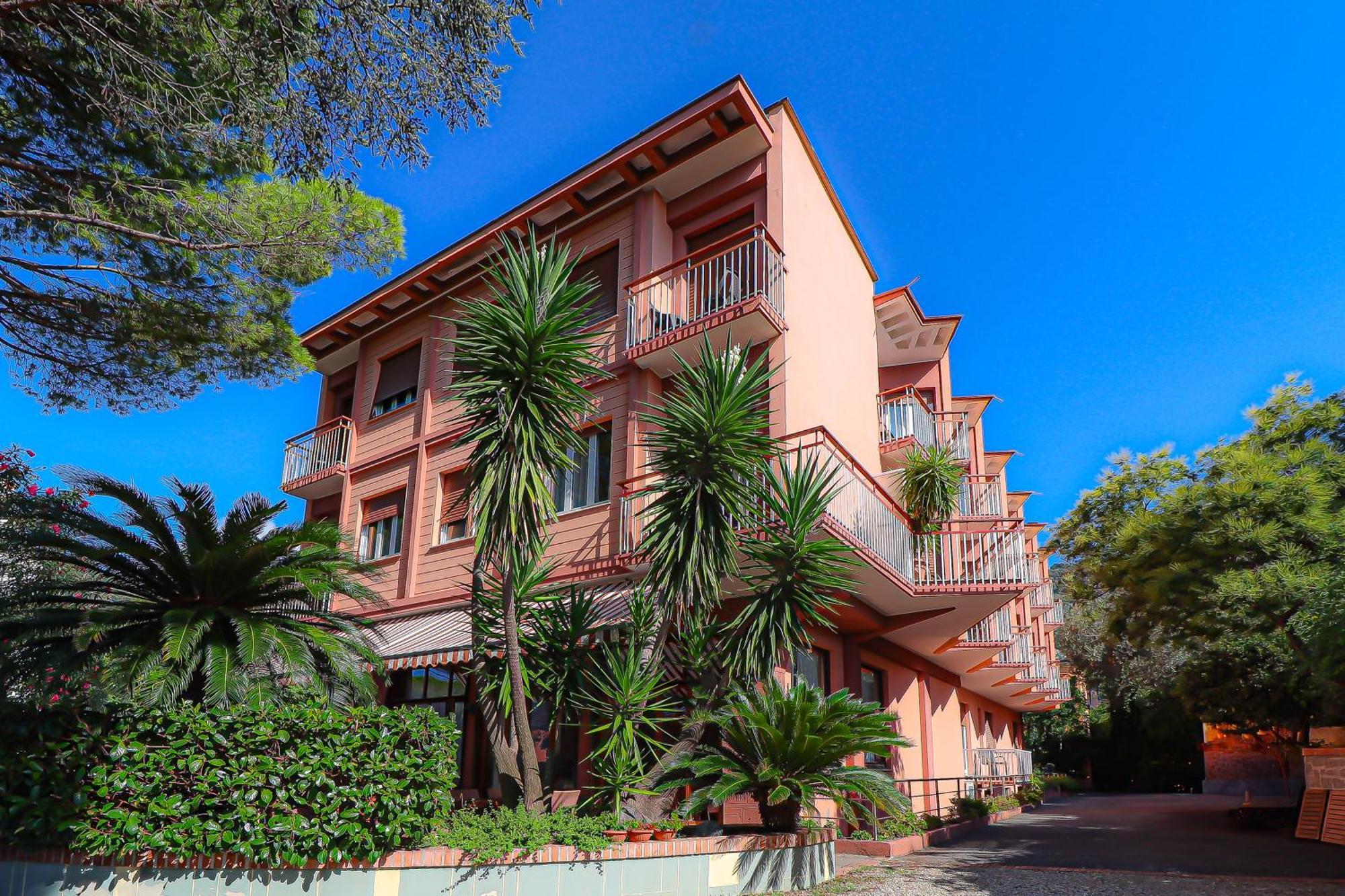 Esperia Hotel