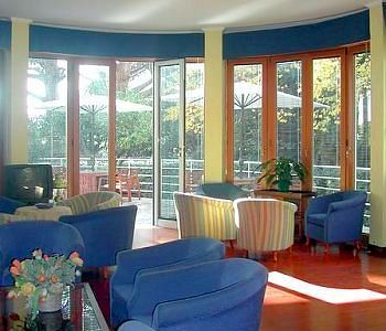 Esperia Hotel 3*
