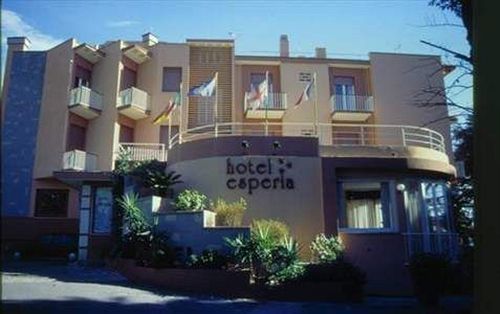 Esperia Hotel