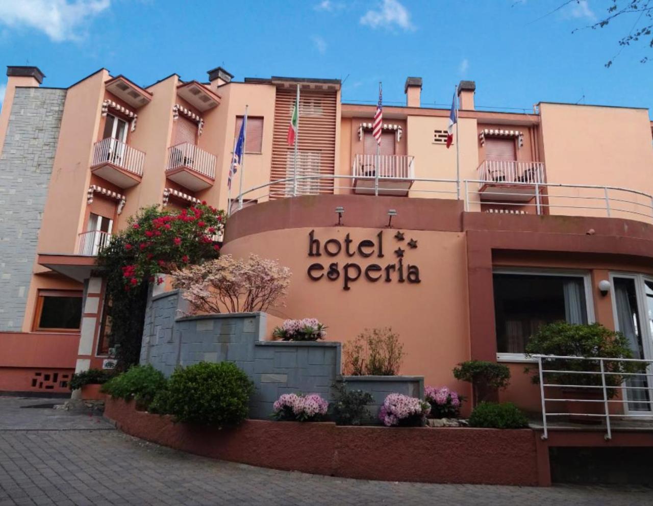 Esperia Hotel